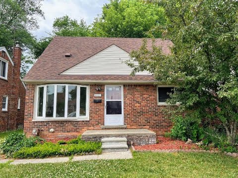 28127 Joan Street, Saint Clair Shores, MI home video tour