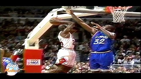 Michael Jordan Amazing Reverse Layup over Shaq!
