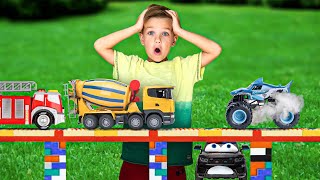 Mark prevents an accident on a toy bridge 🟡🔵🔴