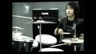 THE POLONIA - Jadikan Aku Bintang (Music video) band from medan