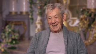 Beauty And The Beast Ian Mckellen Cogsworth Behind The Scenes Movie Interview Screenslam