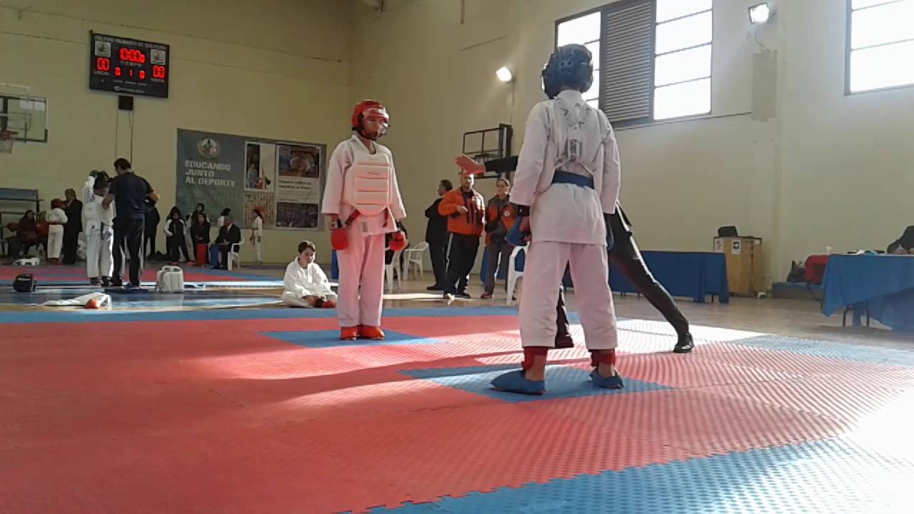 Benjamin Manns Kumite Primera Ronda Campeonato Nacional Chile Liga Escolar de Karate 2016