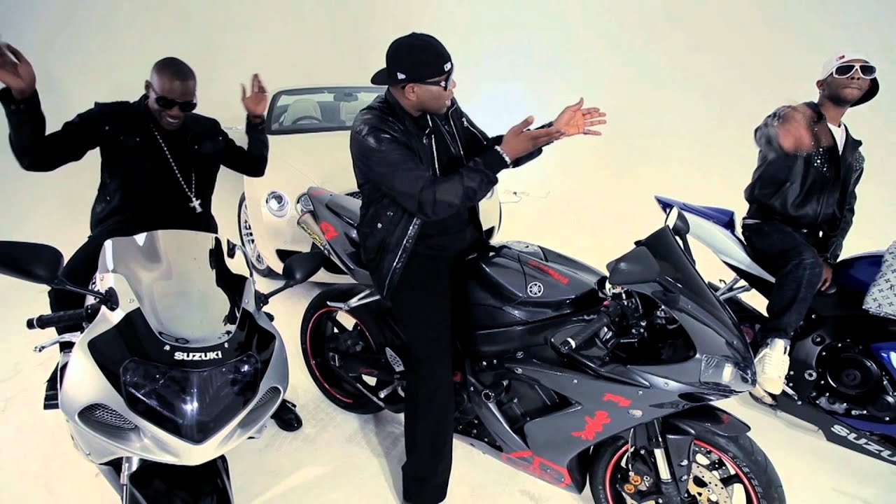 YOUNG DON FT BLACKER & ANGEL - SEE ME LOOKING FLY