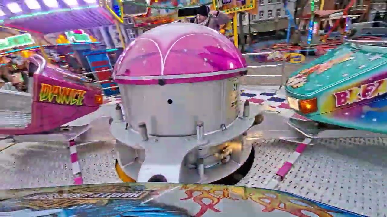 Breakdance No.3 Hoefnagels ONRIDE Carnavals kermis Roermond 