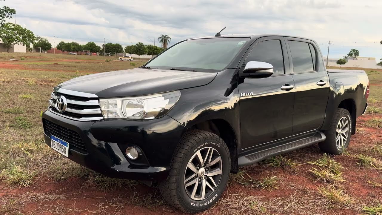 MOSTRANDO A HILUX DO CANAL