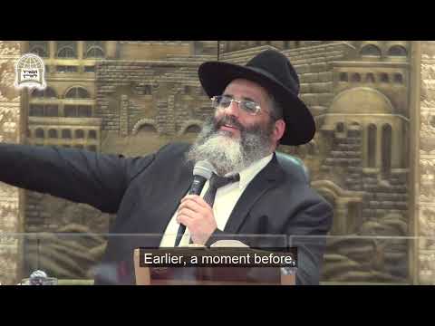 "A Moment of Light" with Harav HaGaon Israel Abargel Shlit"a - The World's Destiny is in your Hands!
