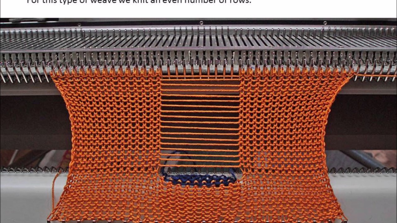 WOVEN INSERT INTO THE KNITWEAR - YouTube