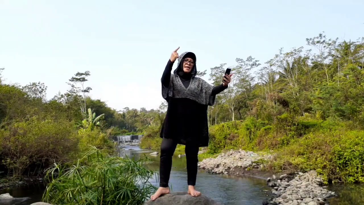 Puisi Kemerdekaan Indonesia - Saepul Anwar - YouTube