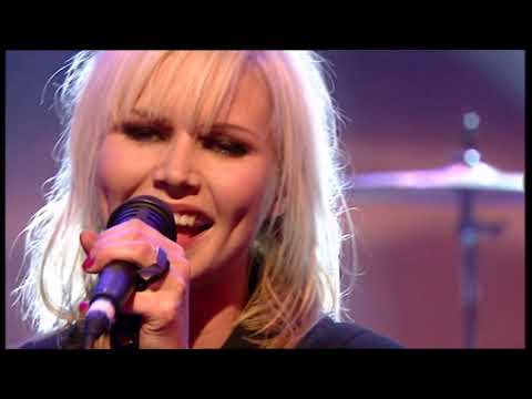 The Cardigans - My Favorite Game (Live Jools Holland 1999) (HD)