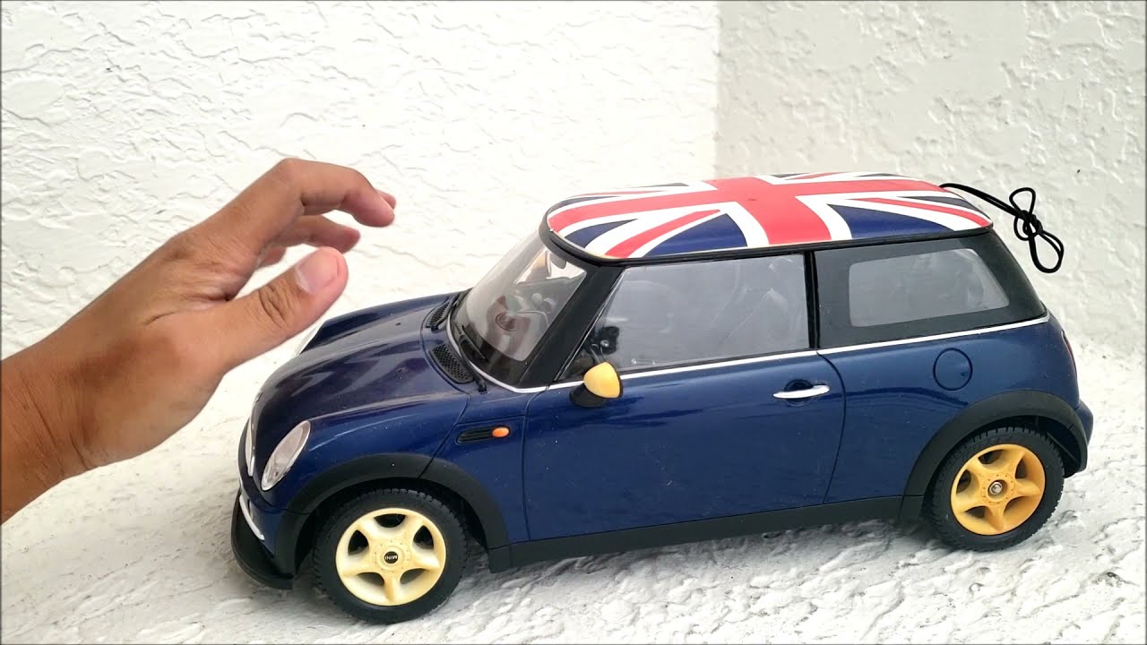 1/12 スマートカブリオ(ブルー) タミヤ DICKIE 1/12 Mini Cooper rc car (made by Dickie Spielzug) - YouTube