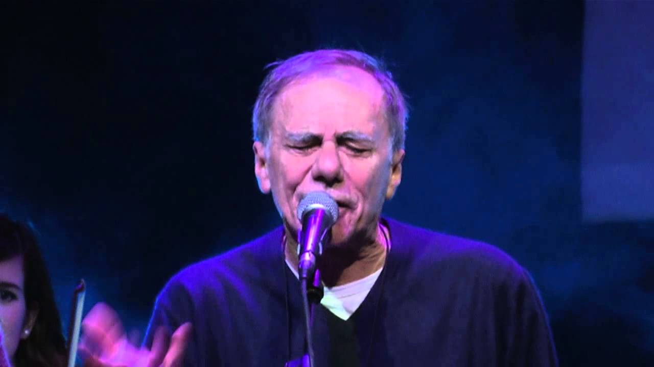 Roberto Vecchioni - Sogna Ragazzo Sogna (The Best Of) Roberto Vecchioni - Sogna Ragazzo Sogna (The Best Of)