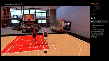 2K20 1v1 my friend in my court