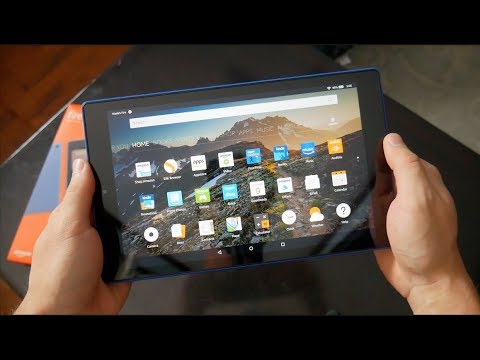Amazon Fire HD 10 Tablet With Alexa (2017) + Amazon Flip Cover - Hands On