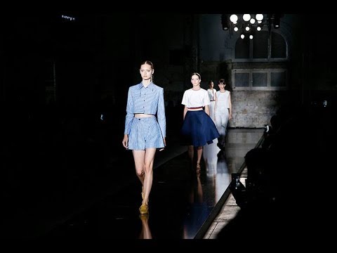womensweardaily Aubergin | Spring/Summer 2018 | 080 Barcelona Fashion
