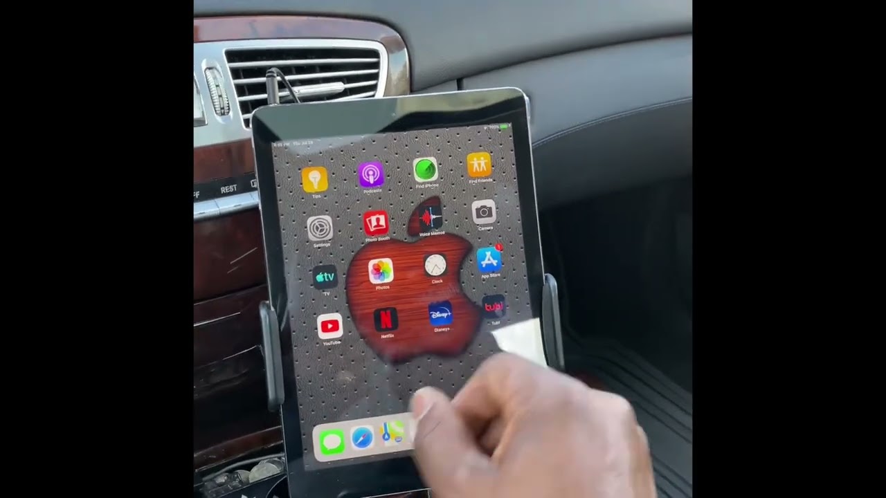 iPad im Fond befestigen - Startseite Forum Auto Merc