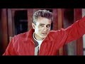 James Dean - O Rebelde Sem Causa.