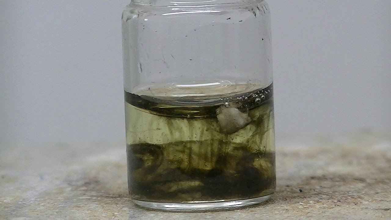 Ruthenium Chemistry: RuO4 + NaBH4 (RuO2) (?)