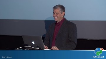 Keynotes session by Raymond Hettinger