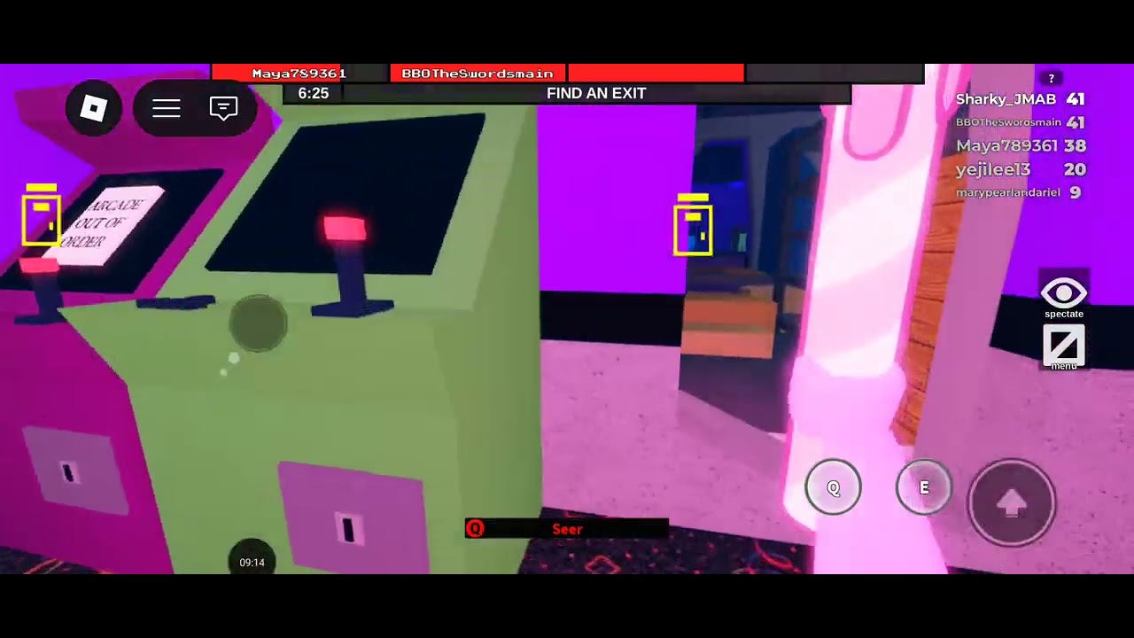 Hi playing flee the facility and it was not fun 😭