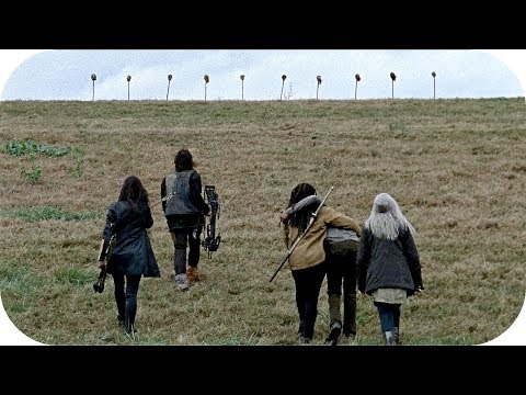 Альфа насаживает головы Инид, Тары, Генри, Эдди, Тэмми Роуз и других на колья. Ходячие мертвецы