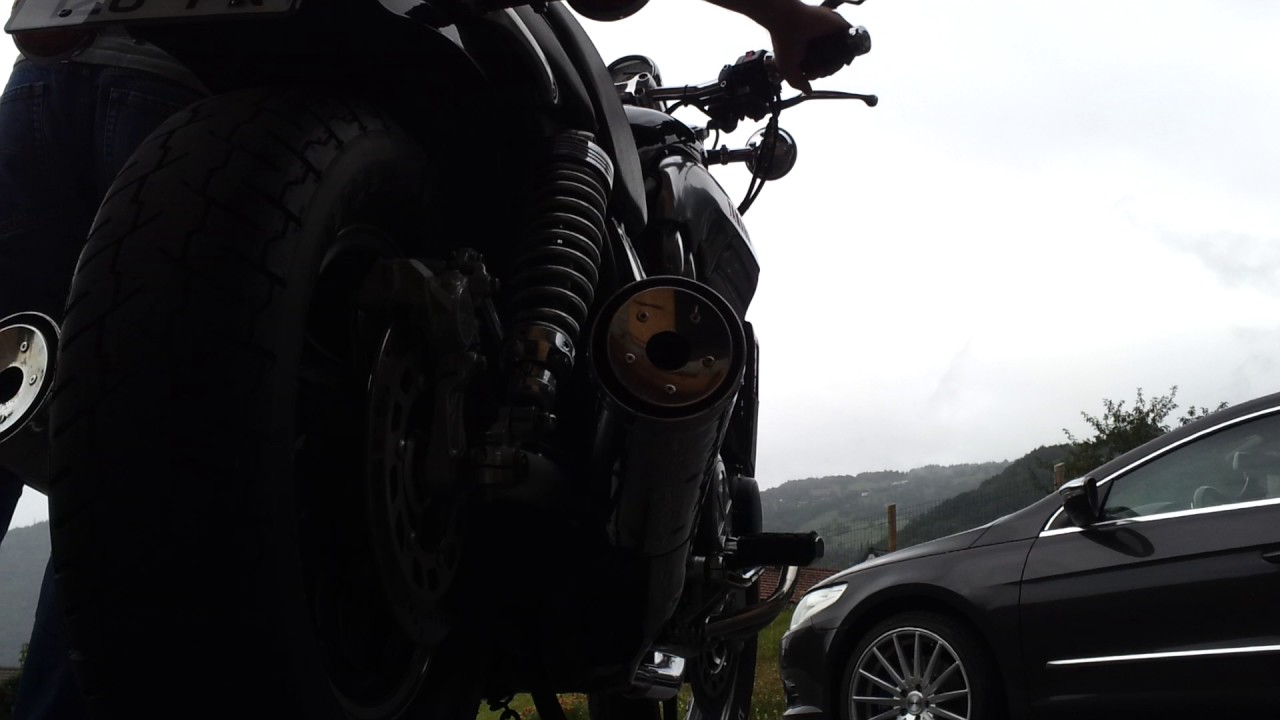 Vmax 1200 exhaust sound - YouTube