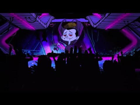 Ver Trackula x SBSTN - Toxic | Official Music Video no YouTube