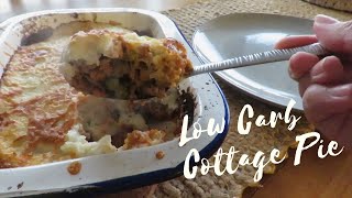 Low Carb Cottage Pie | Its Mz Leah
Kia Ora!
I love cooking, and during lockdown we have been cooking a lot of dishes. One that I have not cooked in ages was this keto cottage pie. Its pretty easy to be honest and doesnt take long. I rekon you could almost make it vegetarian if you wanted to.
Recipe will be down below.
Enjoy!
Leah x
Recipe for Cottage Pie
Cauliflower Mash:
1 Cauliflower
2 TBS of Butter
Cream/Choice of Milk to combine. (try not to add too much liquid or it might end up being too sloppy)
Parmesan (Optional)
Meat mixture:
500 grams of your choice of minced meat
1 TSP of Oregano
3 TBS of Tomato Paste
1 Cup of your choice of stock
1/4 cup of red wine vinegar (optional)
2 cups of your choice of vegetables
2 TBS Minced Garlic Low Carb Cottage Pie | Its Mz Leah