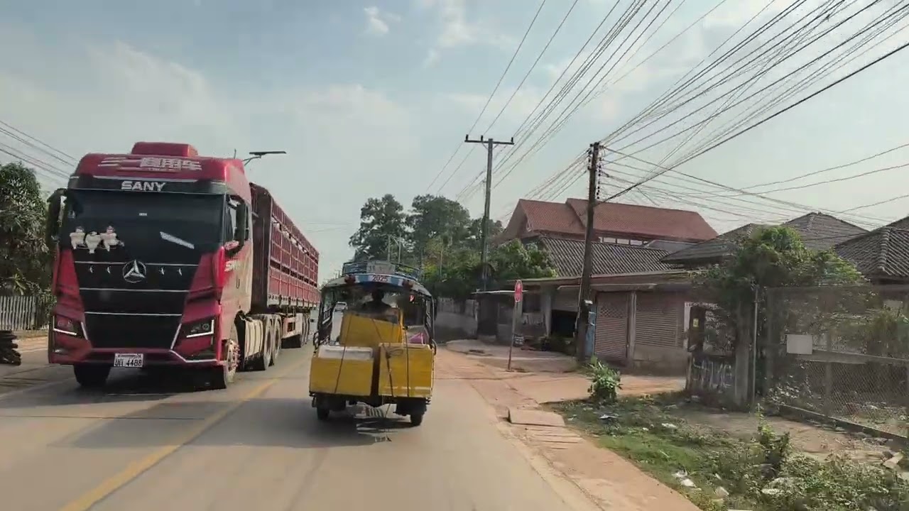 Laos ເສັ້ນທາງ450ປີ ໄປຫາດົງຄຳຊ້າງ เสั้นทาง450 ไปหาดงคำช้าง เมืองหาดทรายทองนครหลวงเวียงจันทน์