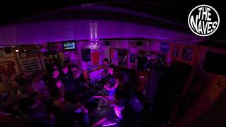 The Naves - Moonage Daydream Cover (Live in Patrick's Bar, Bangor)