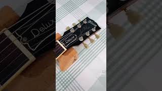 Gibson Les Paul Deluxe Gold Top