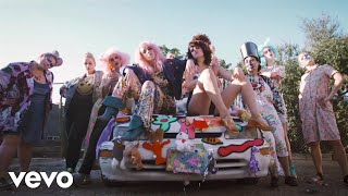 Watch Deap Vally Julian video