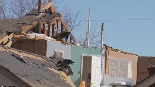 Williamson County residents left with no power, no roofs on homes after tornado | FOX 7 Austin