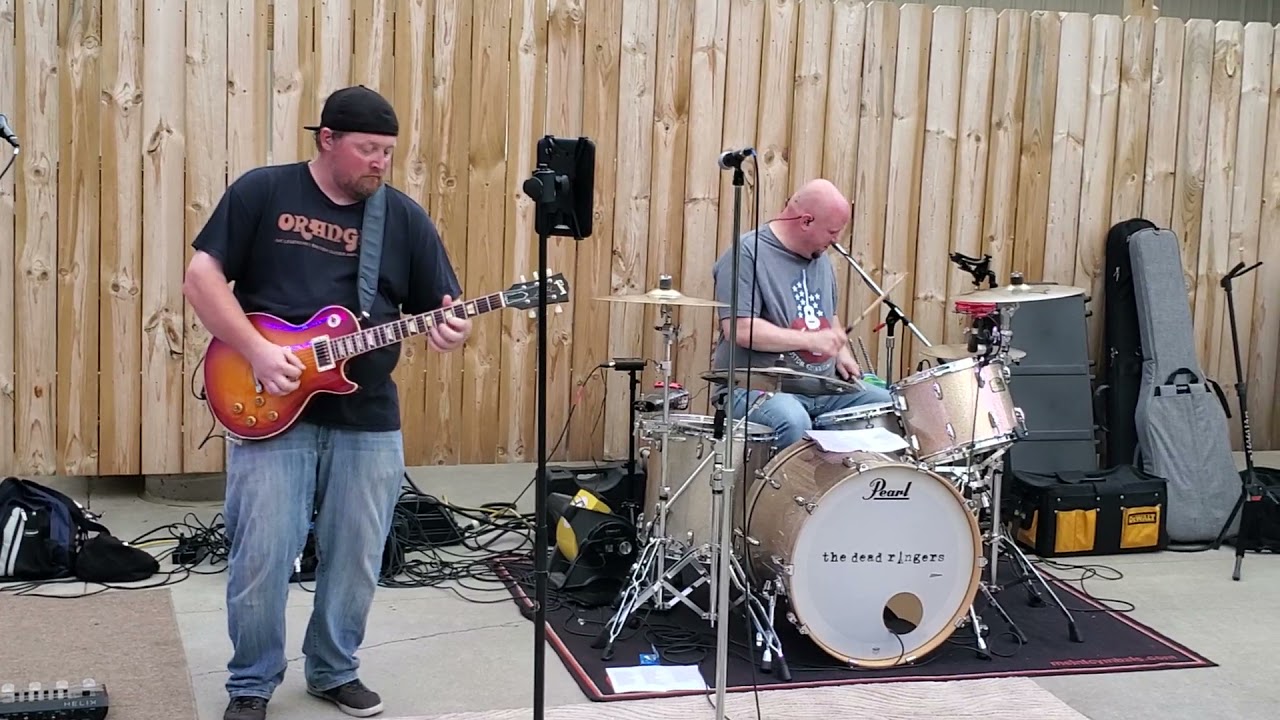 YouTube에서 The Dead Ringers Stranglehold VFW Folsom May 22 2021 보기 YouTube에서 The Dead Ringers Stranglehold VFW Folsom May 22 2021 보기