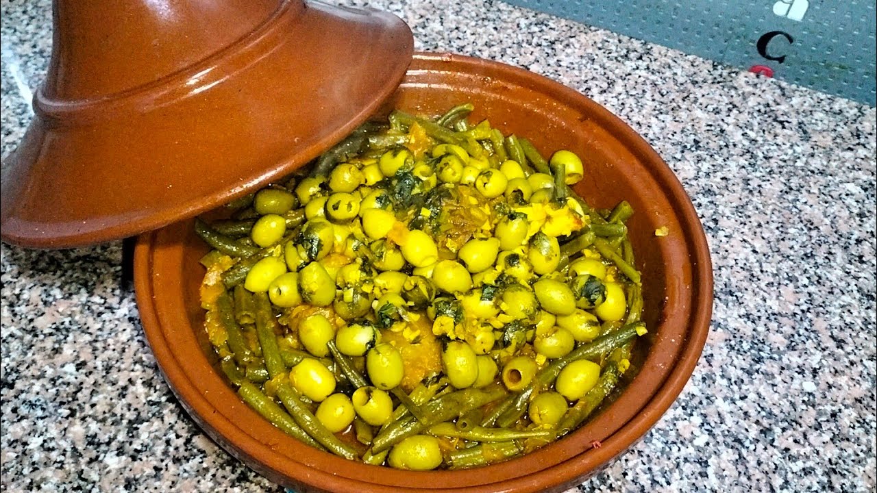 طاجين لوبيا خضراء وزيتون على طريقة الغرب خاصتا مدينة مغنية 😁شحال بنينة 😋