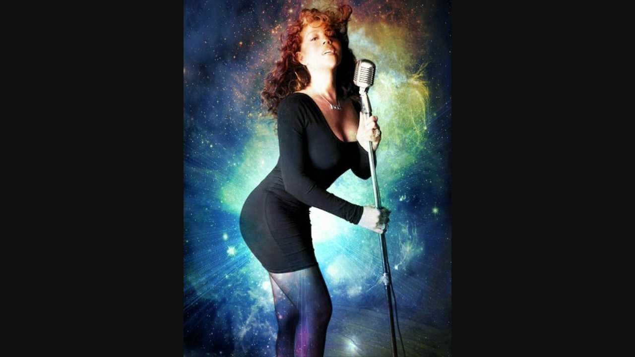 Greatest Singers & Song Writers (Female Artists with Real Talents