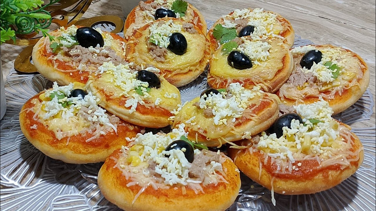 ميني بيتزا بعجينة خفيفة 💥كما لقطن وطريقة سهلة وسريعة ومبسطة💯 مع كل اسرارها والبنة هبال تاع الدنيا 👍