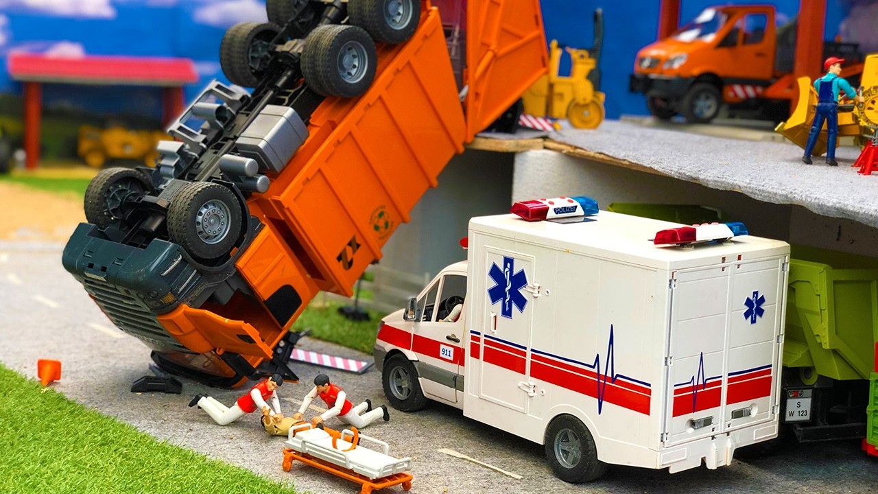 AMAZING Bruder Trucks Compilation! RC Bruder GARBAGE trucks Crashes Best Of!