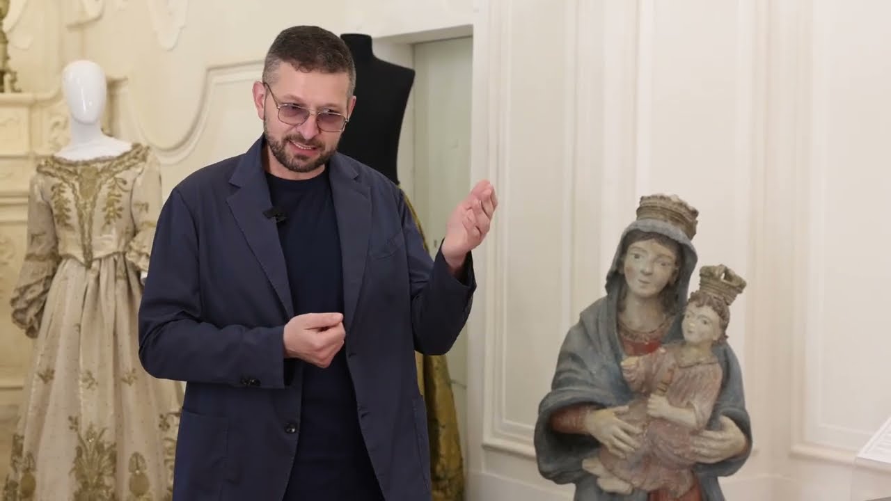 Simboli e significati della Festa della Bruna: le statue, gli abiti e i gioielli della Madonna