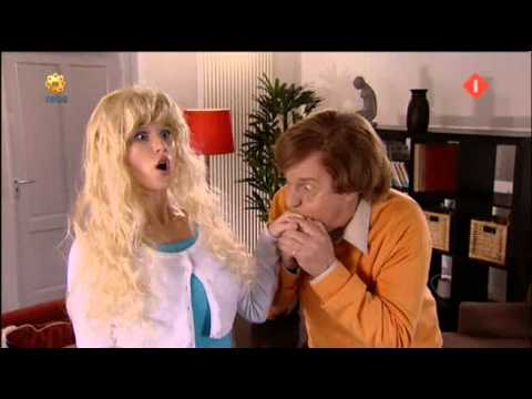 Andr van Duin   Opblaasbare pop