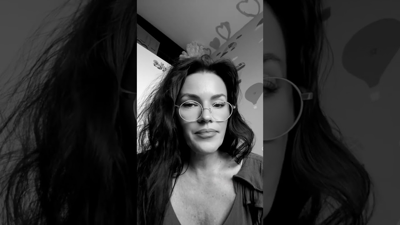 Cały film - Narcyz kocha Twój ból. To jego narkotyk.