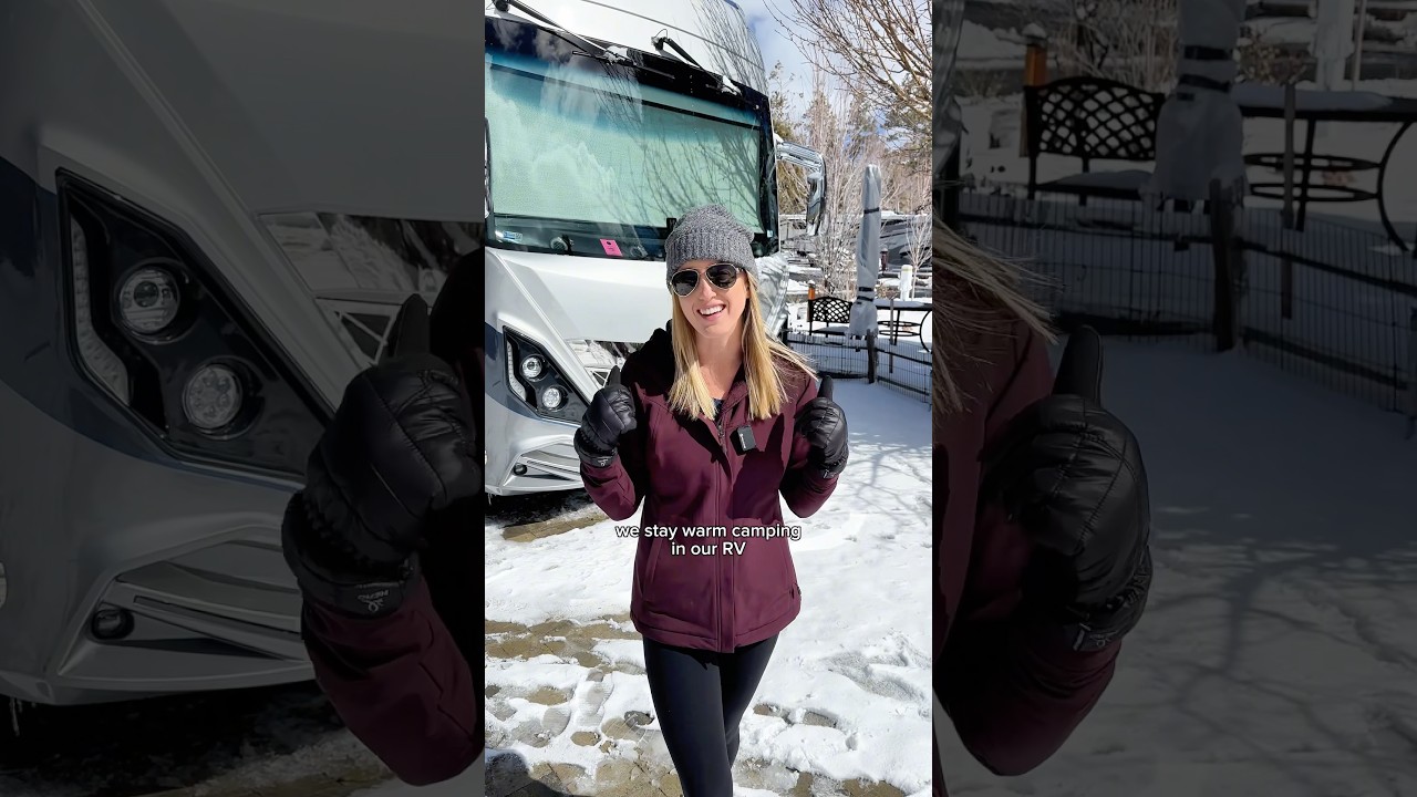 ⁣🔥 How we stay warm camping in our RV in freezing temps #rvlife #motorhome #winter
