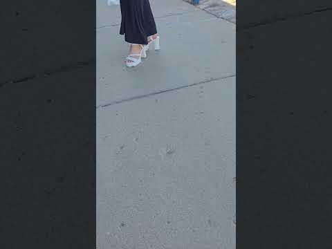 Smoke crush fail #highheels #asmrcrush #crushexperiment #walkinginheels #walking