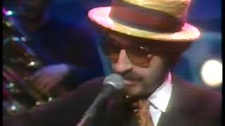Video thumbnail of "Leon Redbone Performing Medly Of Songs On Austin City Limits"