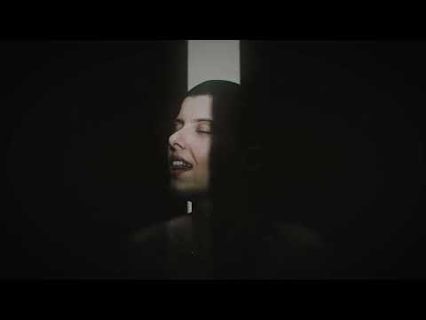 Abduzido - Isa Salles (clipe oficial)