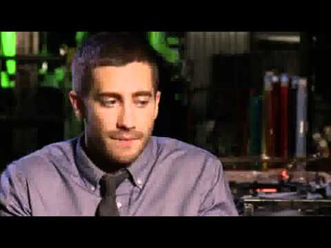 New “Source Code” Clips   Interviews   Jake Gyllenhaal Online 12993452381923033241