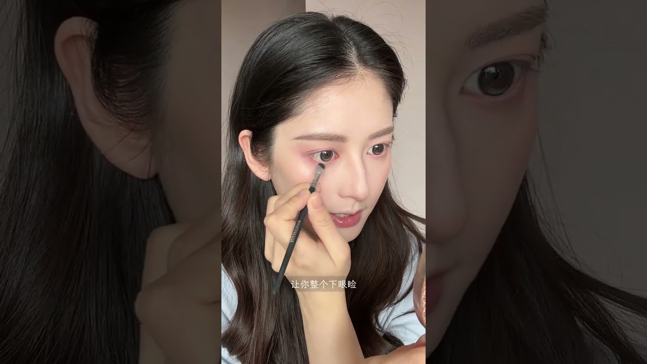 Elegant New Year Makeup: Glittering Thousand-Gold Look - So Adorable