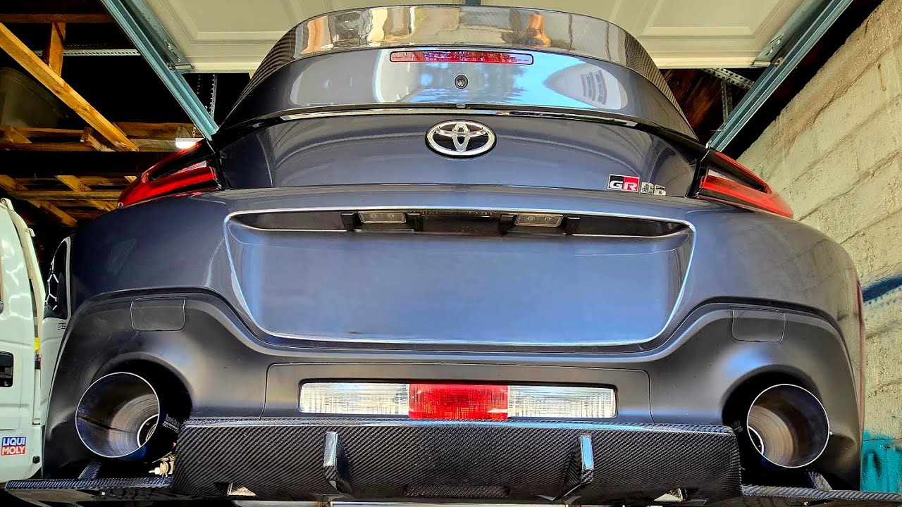 GR86 Invidia r400 exhaust sound clips+Drivebys.