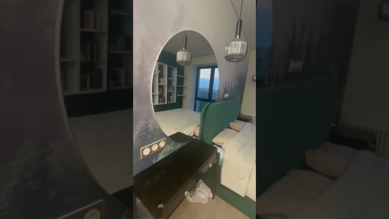 Круглое зеркало на заказ от компании «Omni Vitrum»