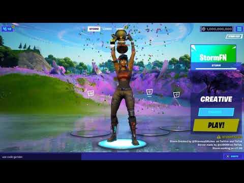 RENEGADE RAIDER dancing in lobby for Tiktoks!