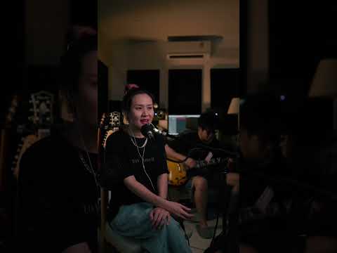 ไม่เสียใจที่ได้รักเธอ พัดชา (covered by พัดชา)